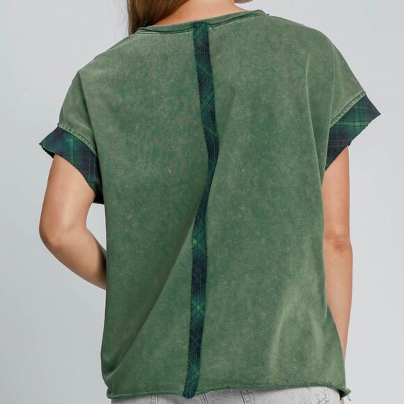 115.Women's Washed French Terry Peace Top and Wide Leg Pants Set - Picture 4 of 5